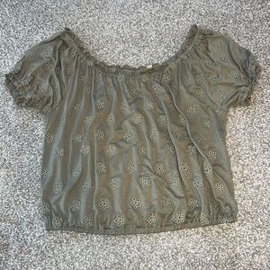 Cute off the shoulder shirt!